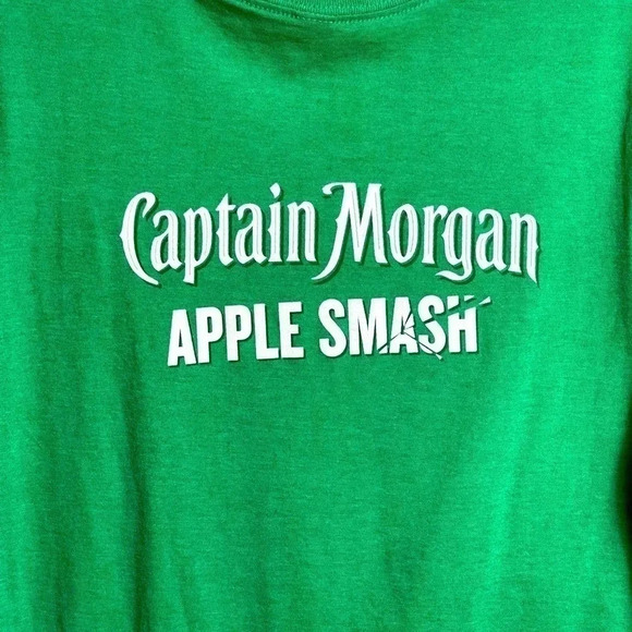 Womens How Bout Them Apples Smash Captain Morgan rum t shirt - Picture 3 of 9